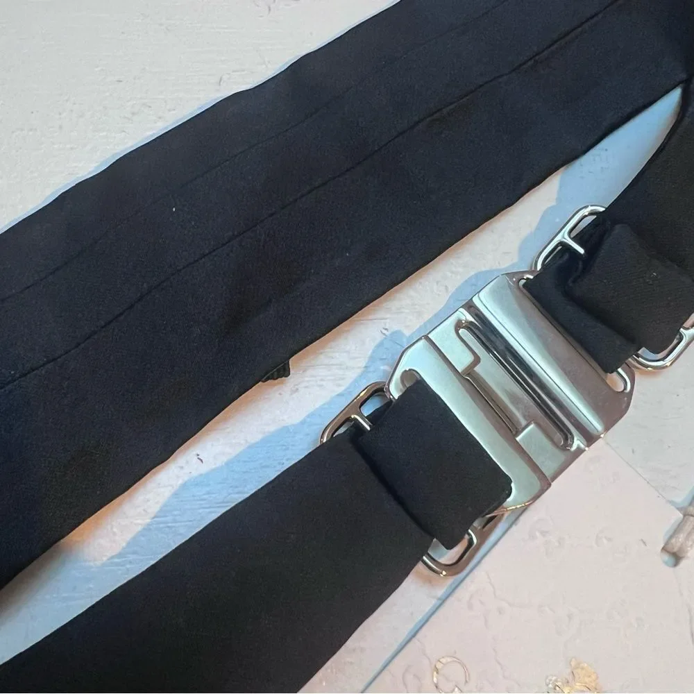 Gucci Black Pleated Silk Joaquin Cummerbund Silver Tone Kids 25in NEW
